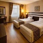 Akgun Beyazit 4*