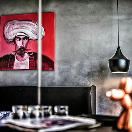 Akgun Beyazit Istambul