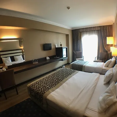 악군 베야지트 호텔 4*