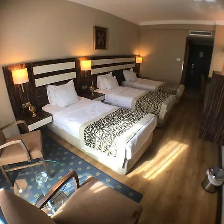 מלון Akgun Beyazit 4*