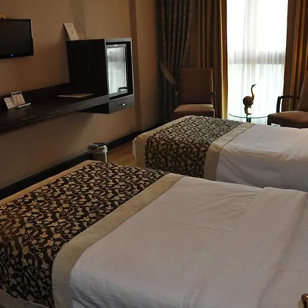 Akgun Beyazit מלון 4*