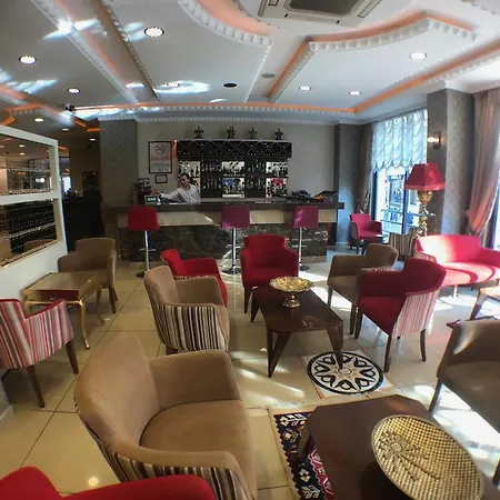 Akgun Beyazit מלון 4*