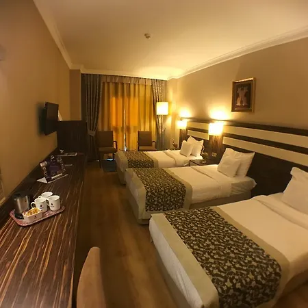 اكغون بيازيت 3*